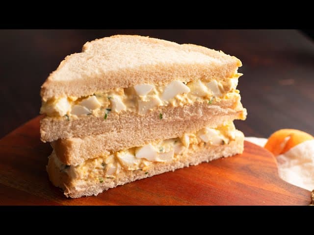 Mayo and Oven Eggs Sandwich